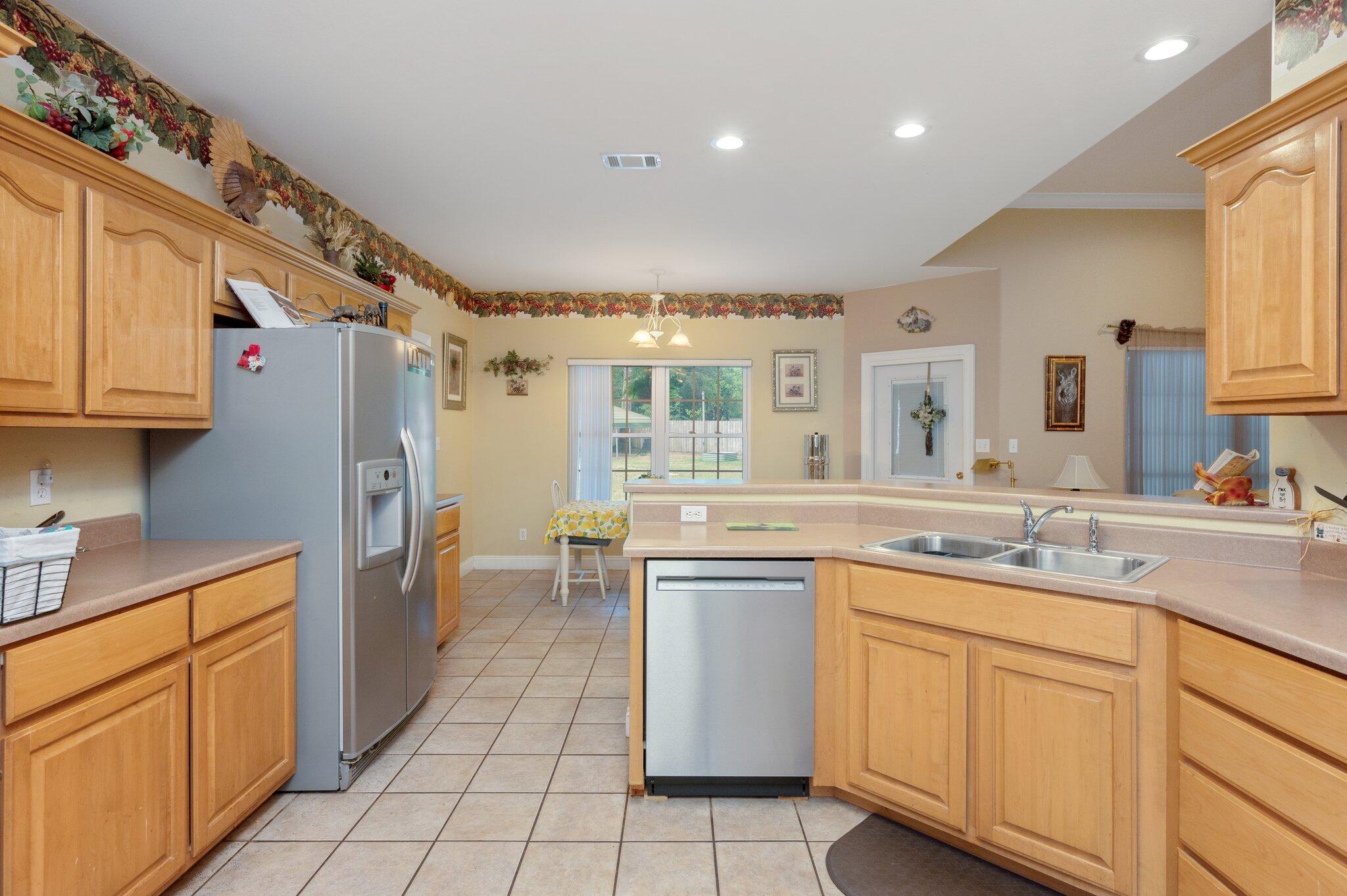 5526 Monterrey Road Crestview, FL 32539 - Photo 16 of 45 1000036550