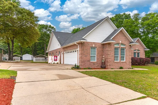 $395,000 | 5526 Monterrey Road, Crestview, FL 32539