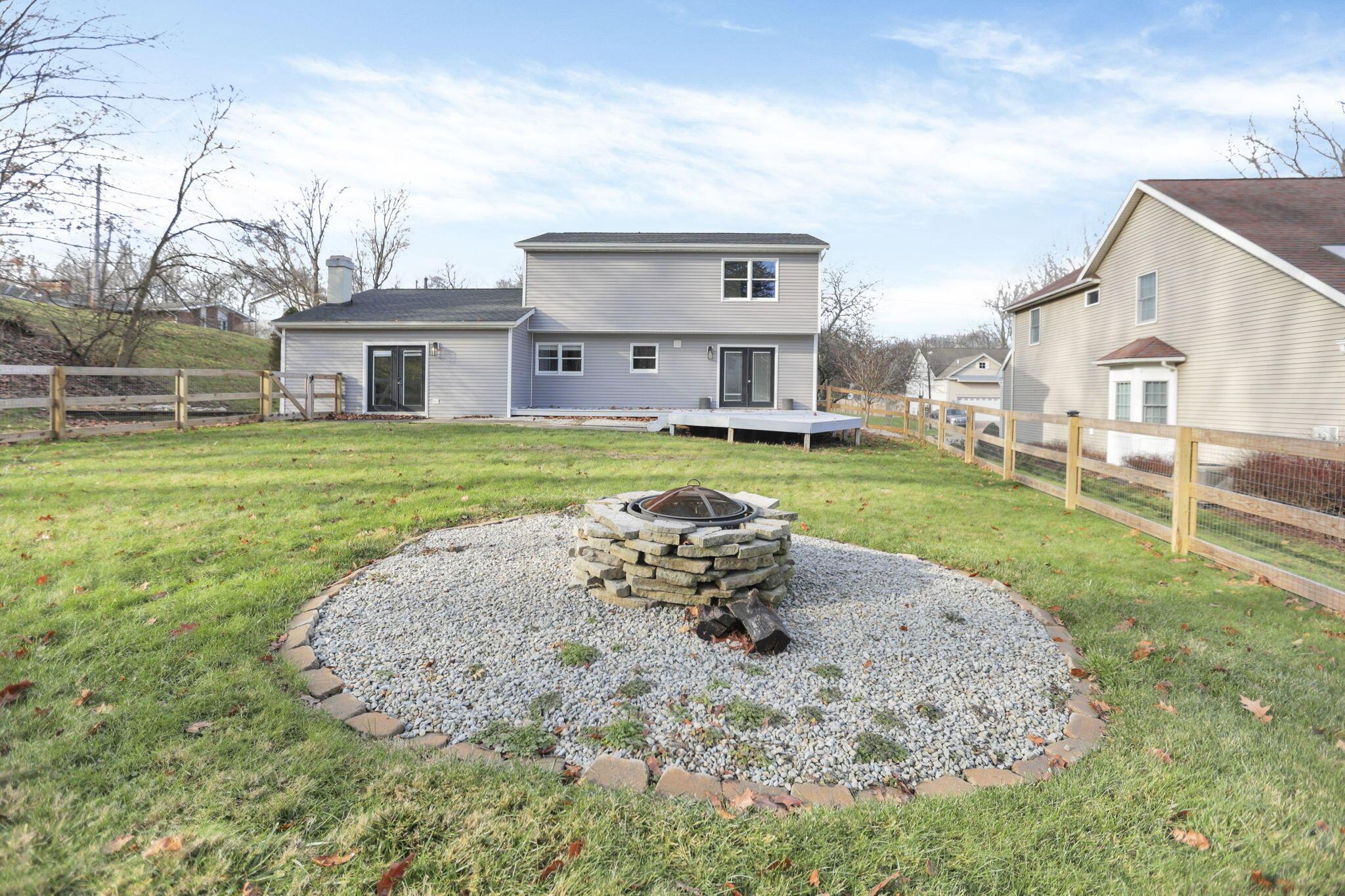 1160 Pembroke Road Newark, OH 43055 - Photo 49 of 58 Backyard Firepit