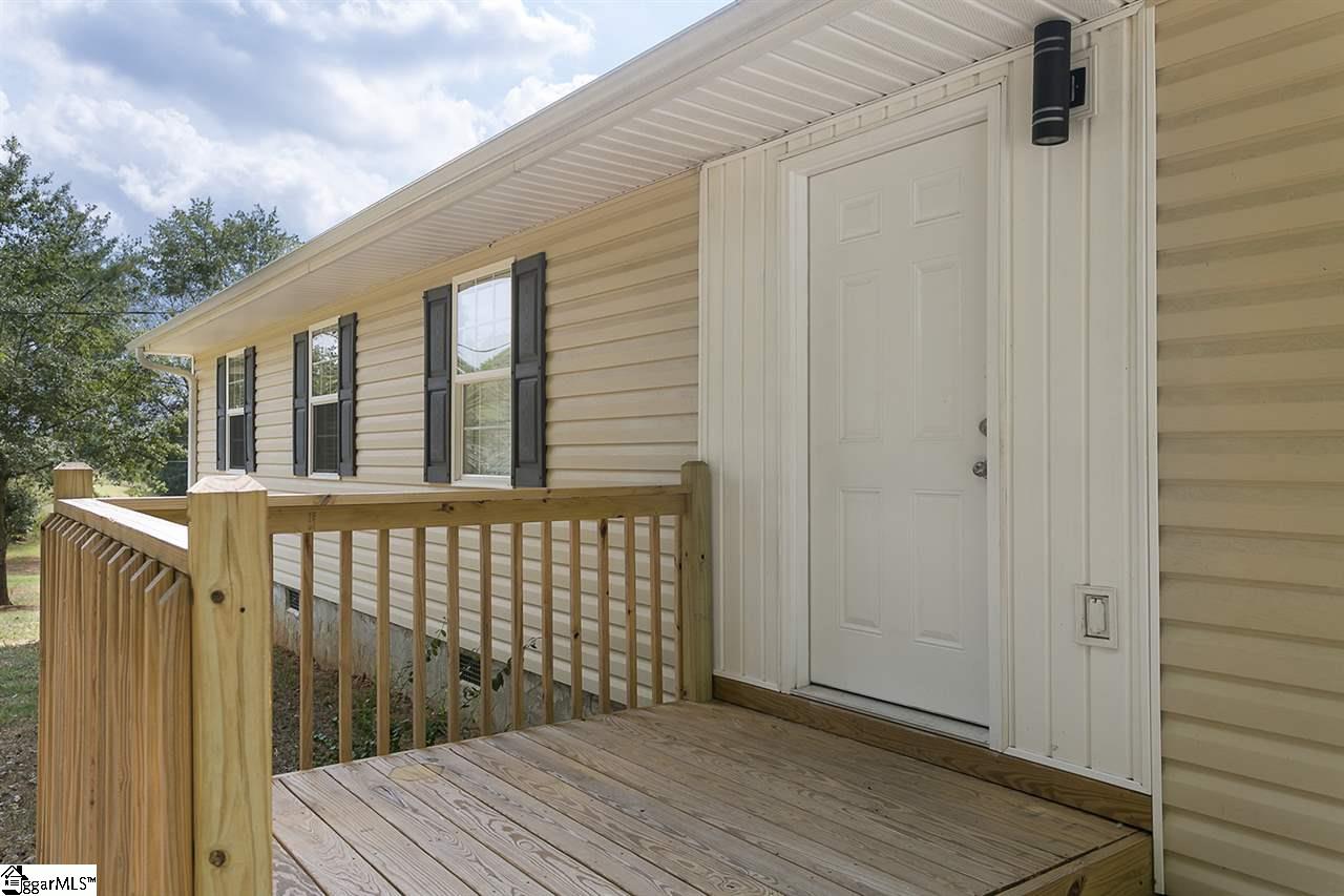 103 North Pink Dill Mill Road Greer, SC 29651 - Photo 3 of 16