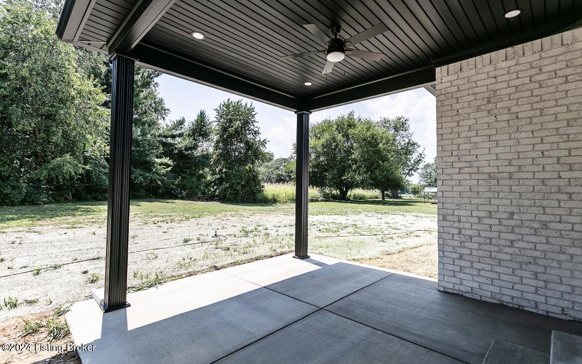5115 Springfield Road Bardstown, KY 40004 - Photo 3 of 10 IMG_8491