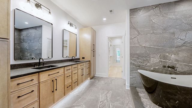 $1,900,000 | 4026 B Lealand Lane, Nashville, TN 37204