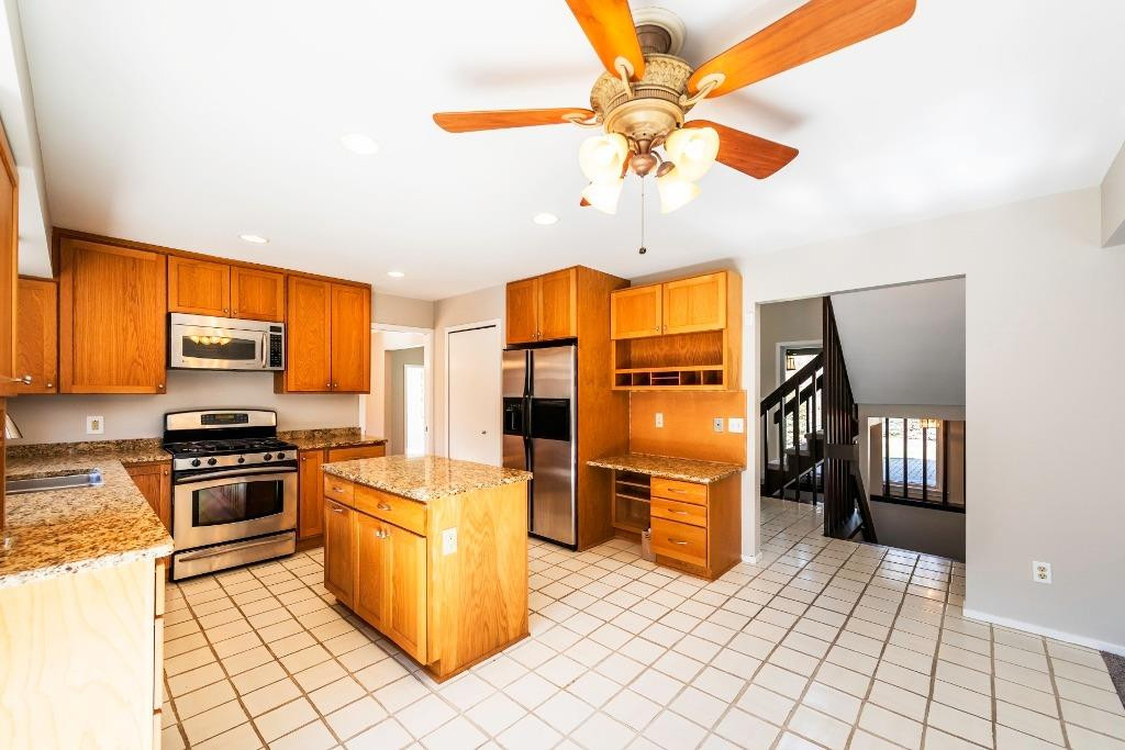 647 Spring Valley Road Ann Arbor, MI 48105 - Photo 26 of 62 Photo 26