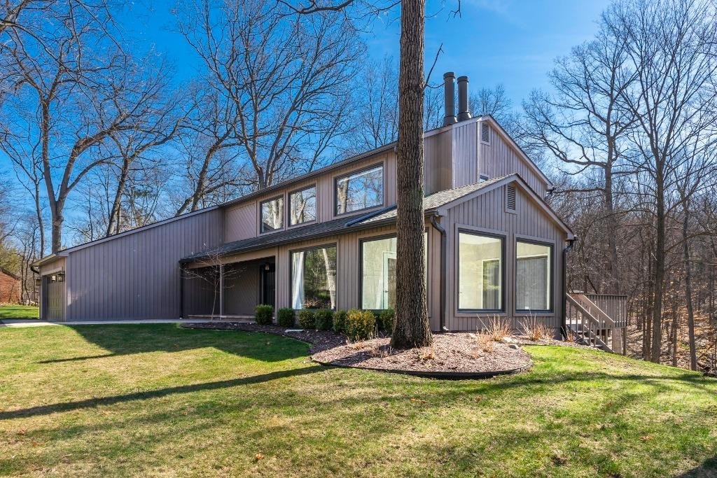 647 Spring Valley Road Ann Arbor, MI 48105 - Photo 3 of 62 Photo 3