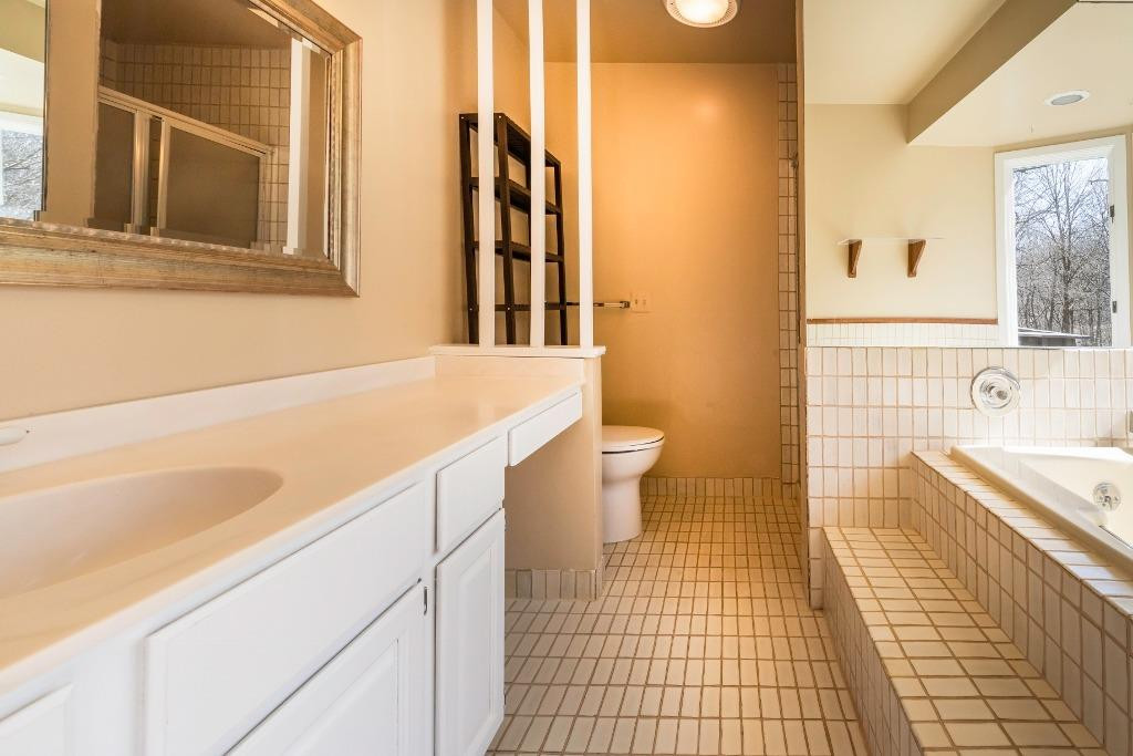 647 Spring Valley Road Ann Arbor, MI 48105 - Photo 58 of 62 Photo 58