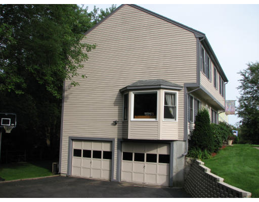 10 Chilmark Road Franklin, MA 02038 - Photo 5 of 21 Gallery Image 5