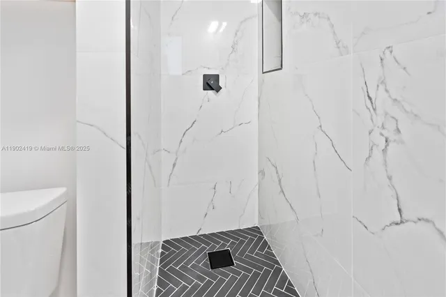 $649,000 | 620 Northwest 194th Street, Miami Gardens, FL 33169