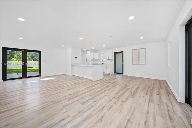 $649,000 | 620 Northwest 194th Street, Miami Gardens, FL 33169