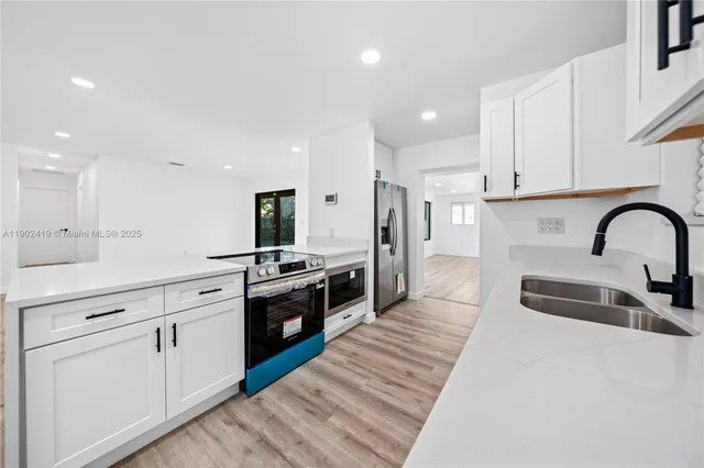 $649,000 | 620 Northwest 194th Street, Miami Gardens, FL 33169