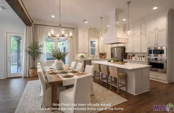 $529,800 | 1107 Camellia Way, Denham Springs, LA 70726