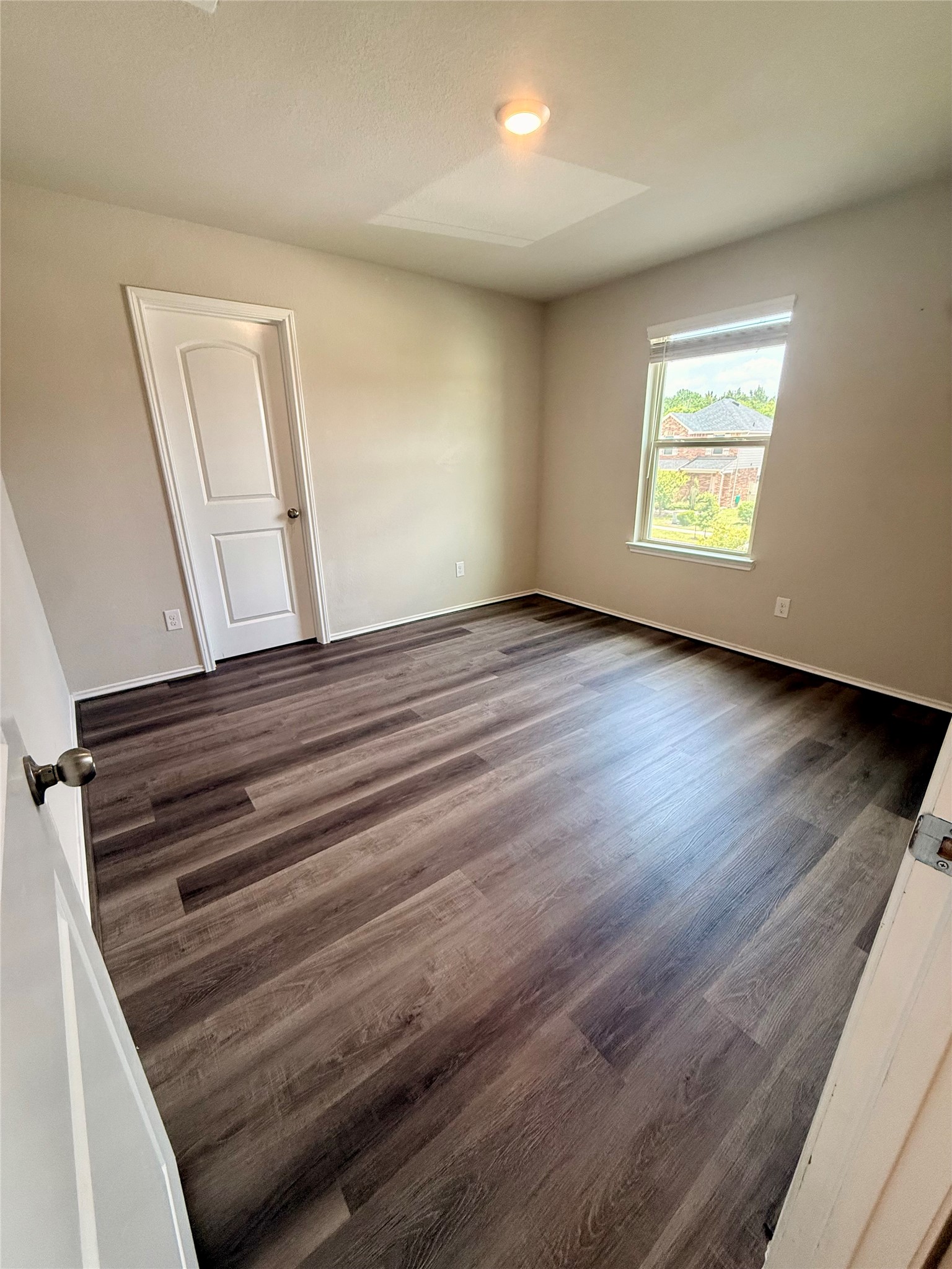 9278 Inland Leather Lane Conroe, TX 77385 - Photo 23 of 35 Guest room 2