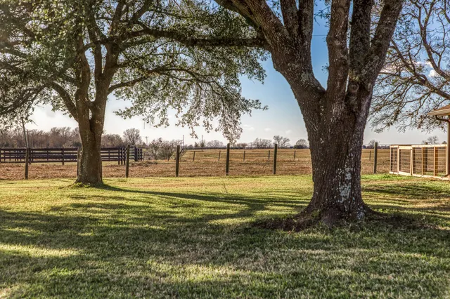 $679,000 | 12709 Farm To Market 1155, Brenham, TX 77833