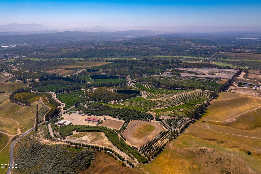 14855 Middle Ranch Road Moorpark, CA 93021 - Photo 3 of 75