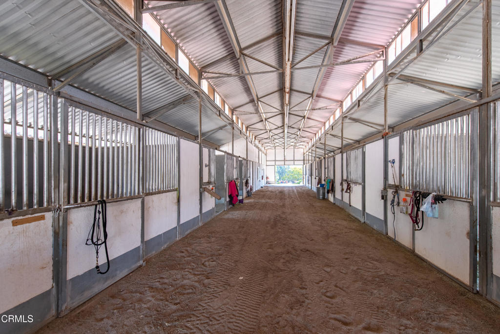 14855 Middle Ranch Road Moorpark, CA 93021 - Photo 49 of 75