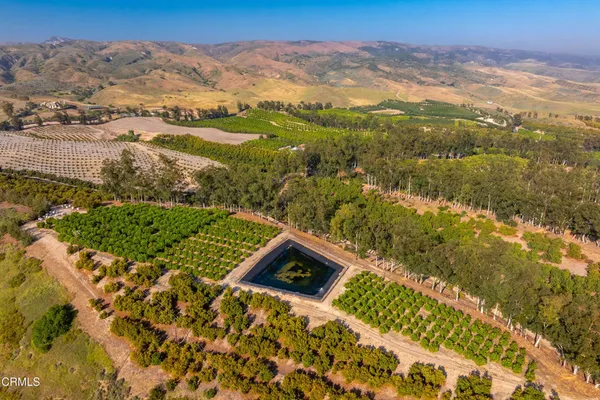 $12,750,000 | 14855 Middle Ranch Road, Moorpark, CA 93021