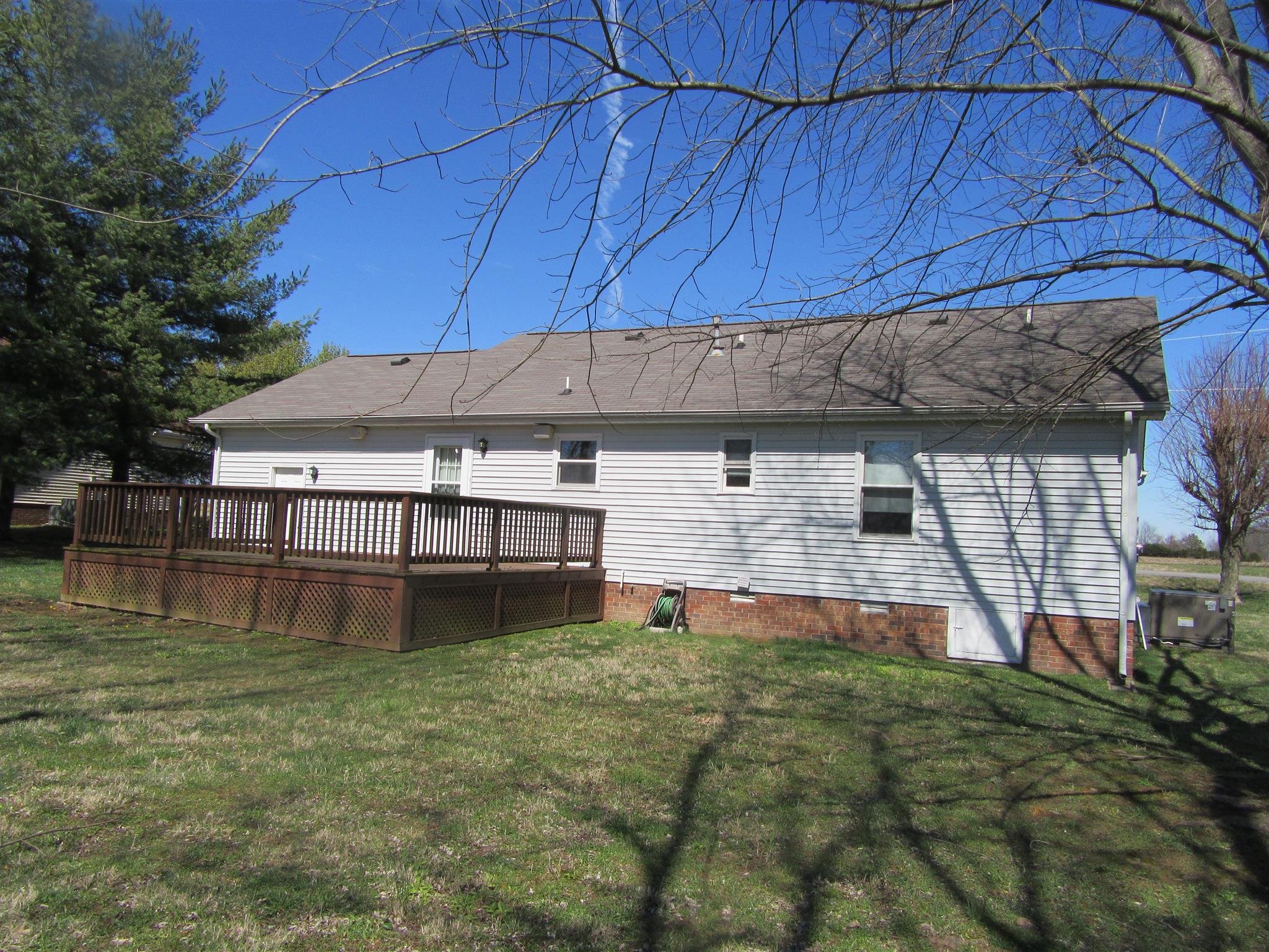 6049 Ebenezer Road Greenbrier, TN 37073 - Photo 3 of 29 a view of a house with a yard