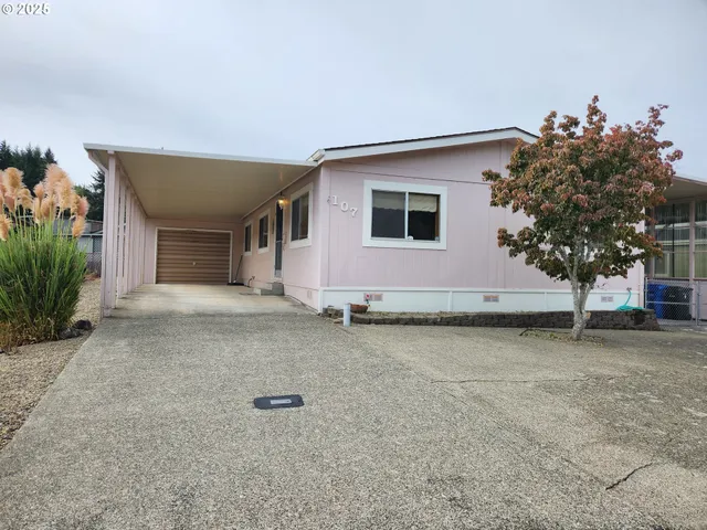 $114,900 | 100 River Bend Road, Unit 107, Reedsport, OR 97467