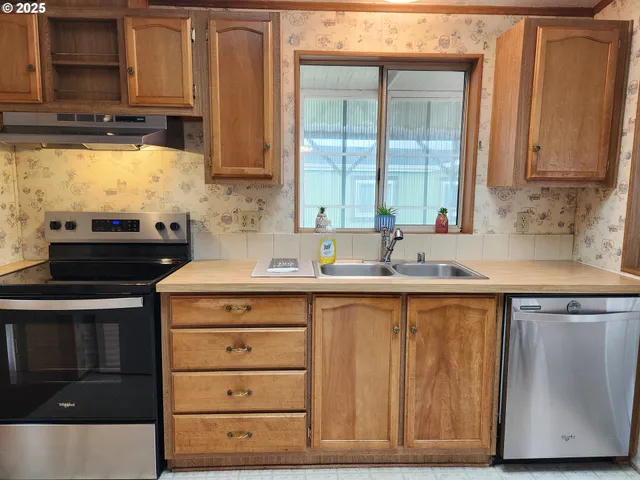 $114,900 | 100 River Bend Road, Unit 107, Reedsport, OR 97467