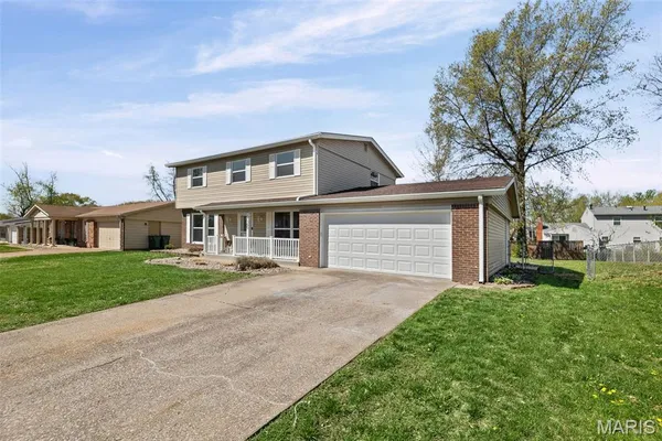 $300,000 | 365 Bunker Hill Road, Belleville, IL 62221