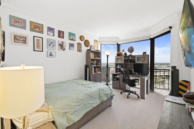 $299,900 | 3350 McCue Road, Unit 1901, Houston, TX 77056