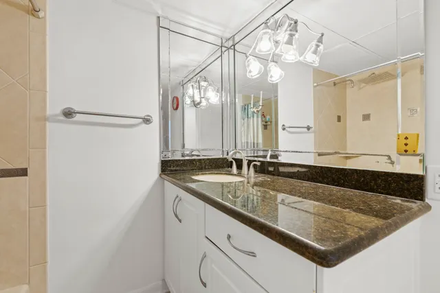 $299,900 | 3350 McCue Road, Unit 1901, Houston, TX 77056