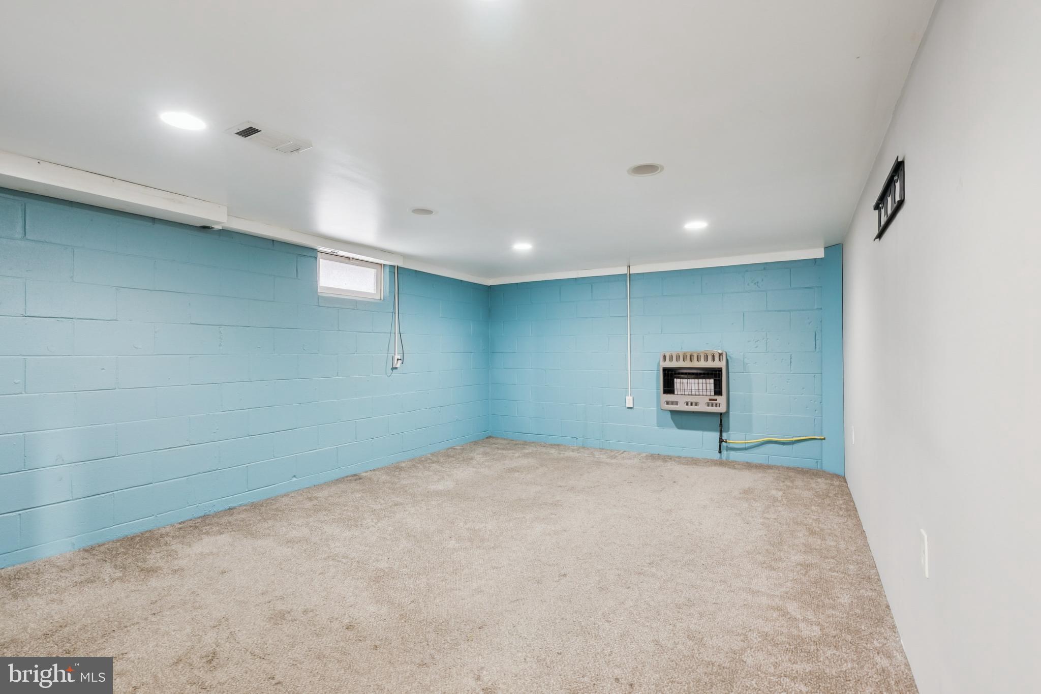 60 Spaulding Drive Monroeville, NJ 08343 - Photo 21 of 26 a view of an empty room