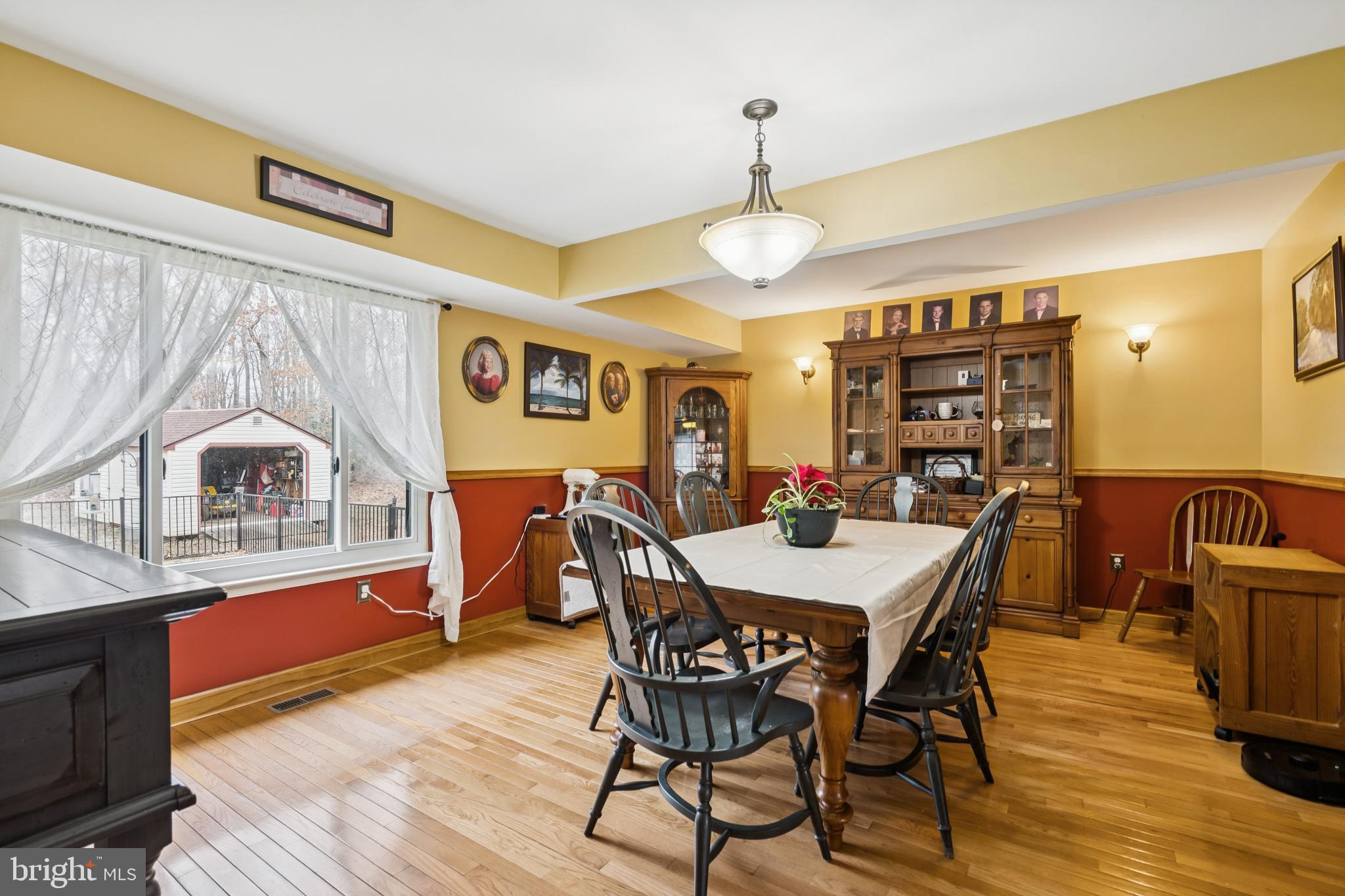 60 Spaulding Drive Monroeville, NJ 08343 - Photo 8 of 26 a view of a dining room with furniture window and wooden floor
