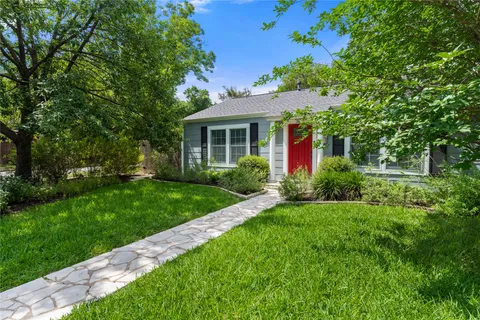 $995,000 | 1701 West 33rd Street, Austin, TX 78703