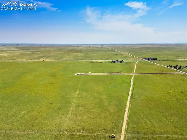 a view of an ocean from a room