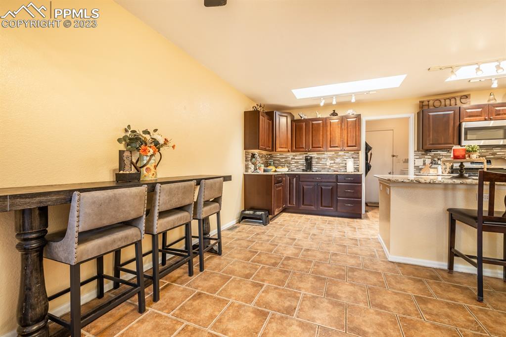 1303 Rancho Del Sol Pueblo, CO 81008 - Photo 17 of 36