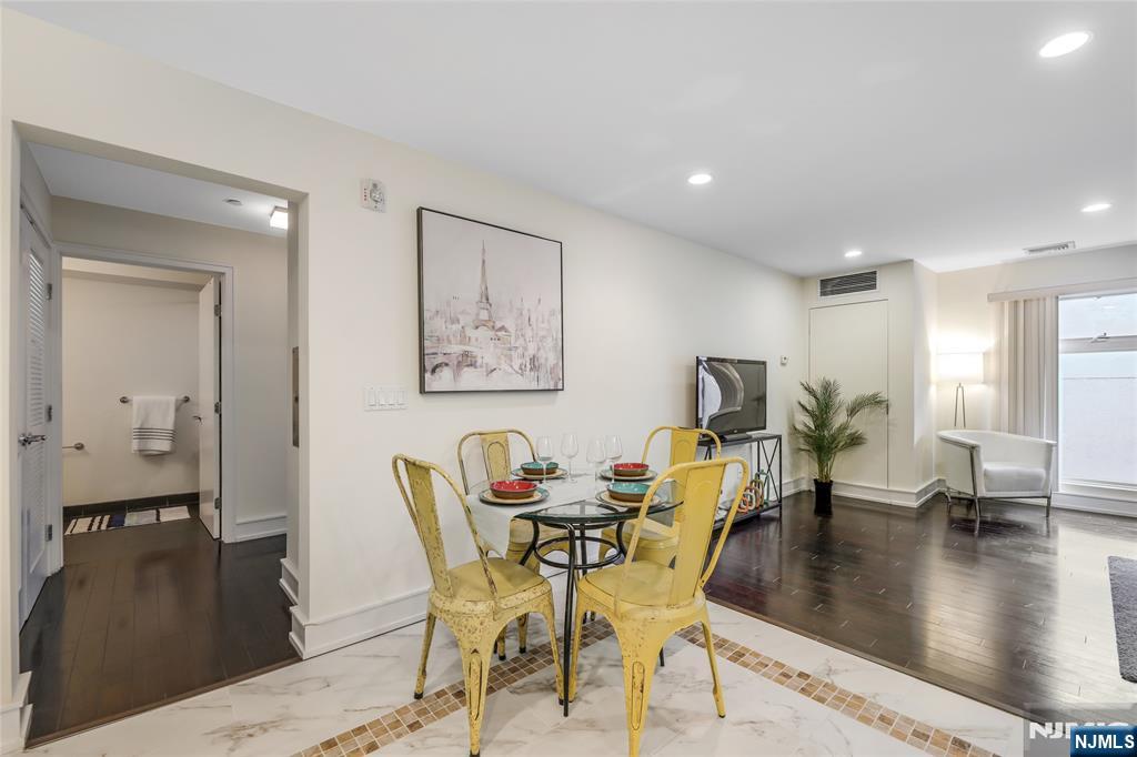 310 Cliff Lane, Unit 3C Cliffside Park, NJ 07010 - Photo 9 of 17