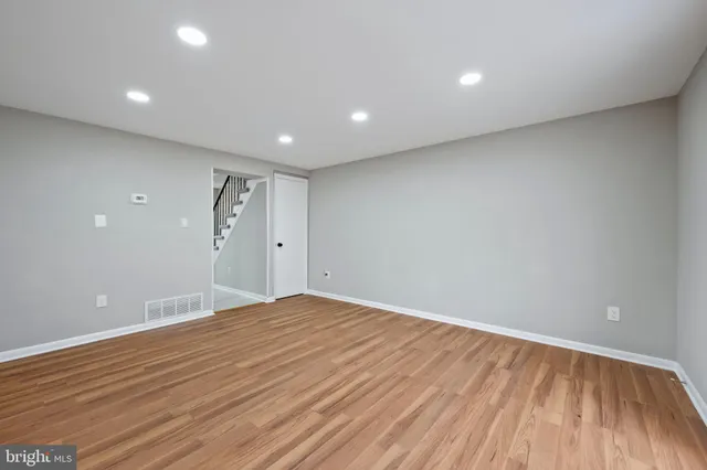 $207,900 | 1765 Dutch Village Drive, Unit L326, Landover, MD 20785