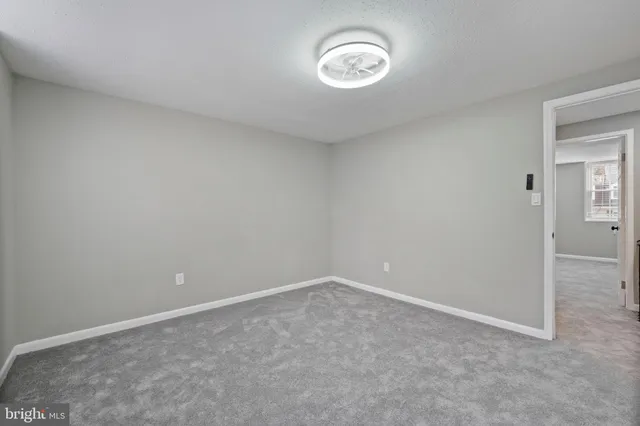 $207,900 | 1765 Dutch Village Drive, Unit L326, Landover, MD 20785