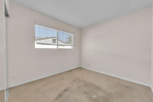 $699,700 | 805 Avenida Taxco, Vista, CA 92084