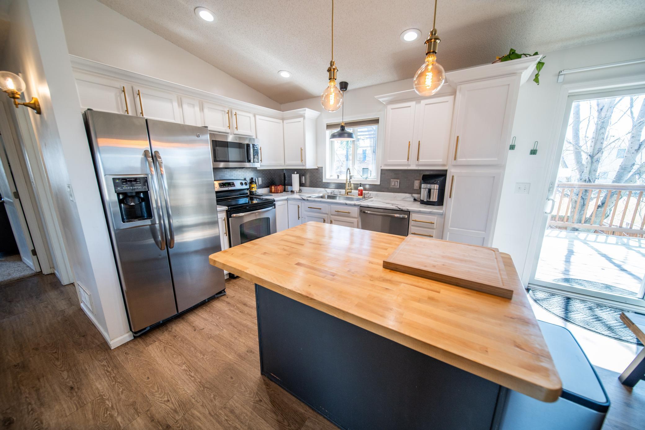 5944 Belfry Lane Northwest Rochester, MN 55901 - Photo 9 of 52