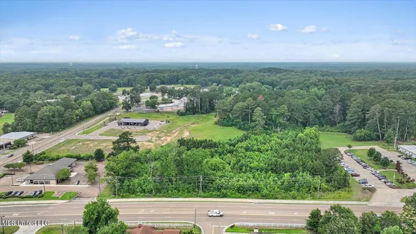 $5,125,000 | 1 Pinehaven Place, Clinton, MS 39056