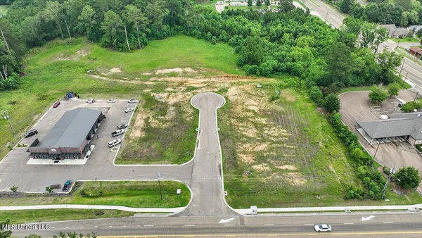 $5,125,000 | 1 Pinehaven Place, Clinton, MS 39056