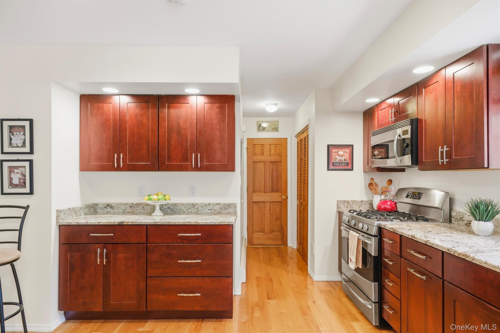 311 New Vernon Road Middletown, NY 10940 - Photo 17 of 49