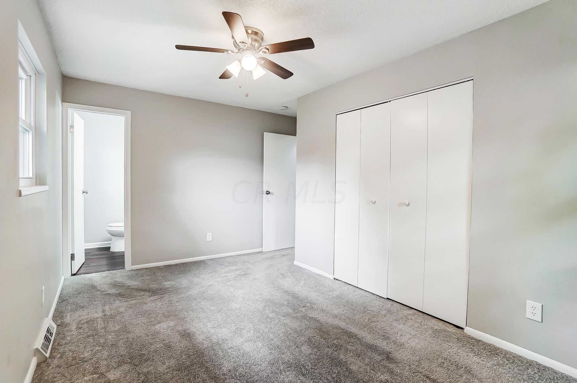 6436 Karl Road Columbus, OH 43229 - Photo 12 of 37 Primary Suite