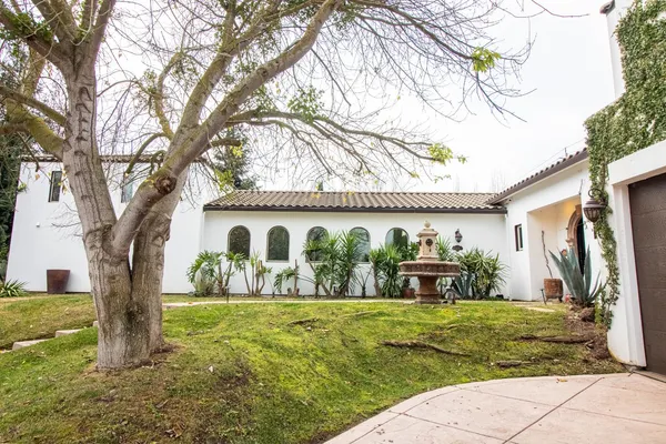 a front view of house with yard