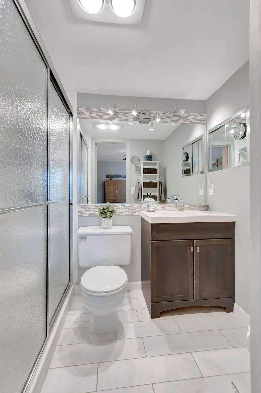 2051 Cambridge C Deerfield Beach, FL 33442 - Photo 13 of 76 2051 Cambridge C