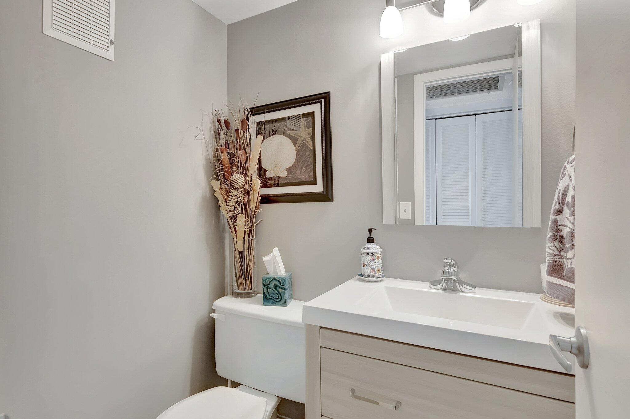 2051 Cambridge C Deerfield Beach, FL 33442 - Photo 14 of 76 2051 Cambridge C