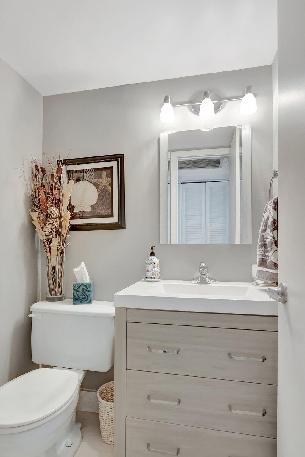 2051 Cambridge C Deerfield Beach, FL 33442 - Photo 15 of 76 2051 Cambridge C