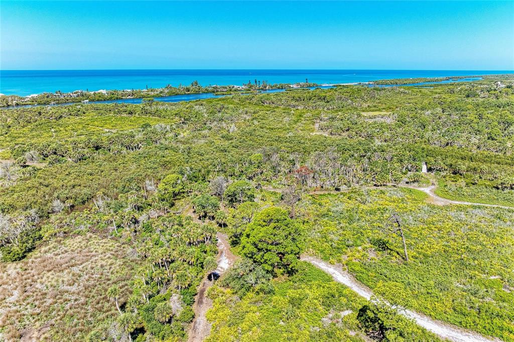 1184 Kenisco Road Venice, FL 34293 - Photo 38 of 47