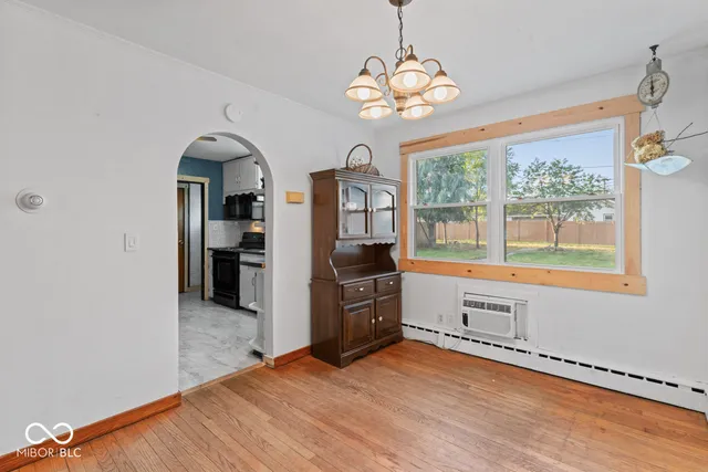 $160,000 | 823 North A Street, Elwood, IN 46036