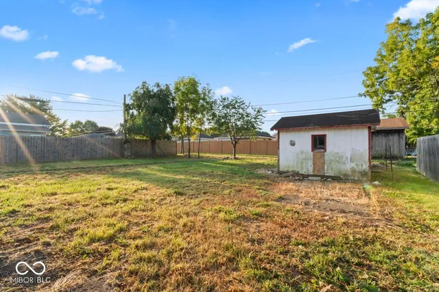 $160,000 | 823 North A Street, Elwood, IN 46036