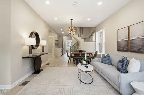 $675,000 | 4431 North Marmora Avenue, Chicago, IL 60630