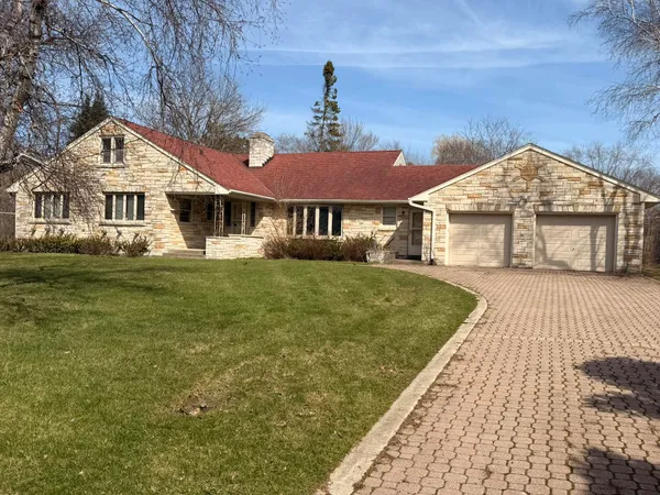 $399,000 | 170 North Rolland Road, Brookfield, WI 53005