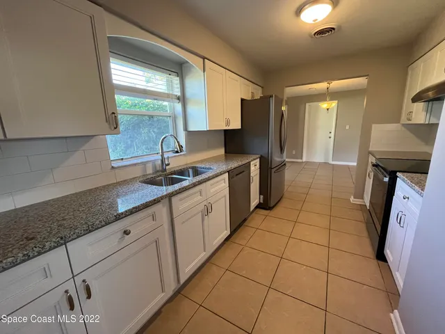 $2,700 | 619 Rosada Street, Satellite Beach, FL 32937