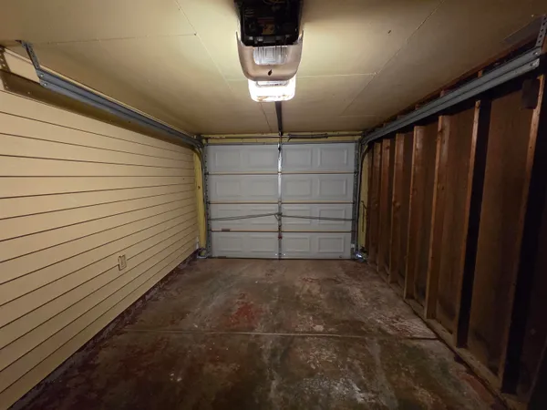 a view of a garage